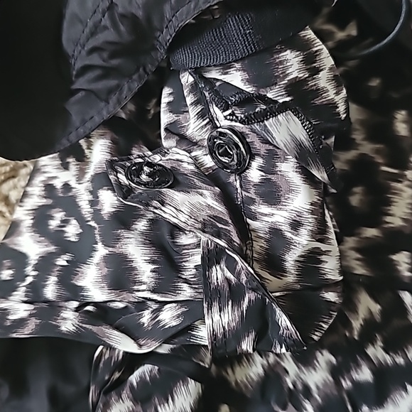 T Tahari Hooded Vest Zip-Up Ruffle Sleeveless Hoodie Small - Picture 4 of 8